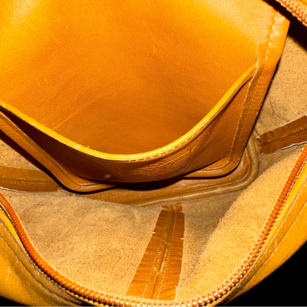 Coach Vintage 1998 Soho Mini Bucket Bag Glove-Tanned Leather - GUC - Picture 14 of 16
